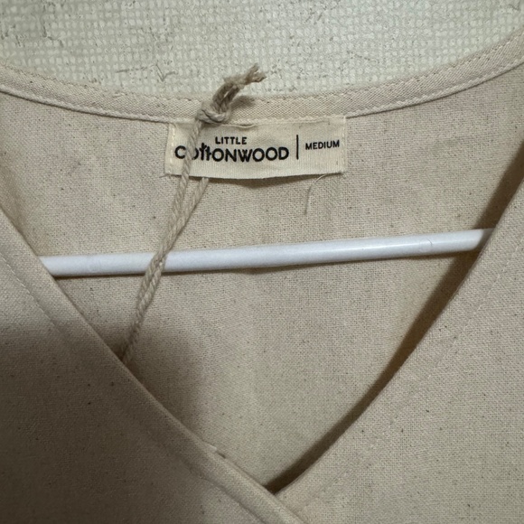 Little Cottonwood Linen Dress - Picture 4 of 4